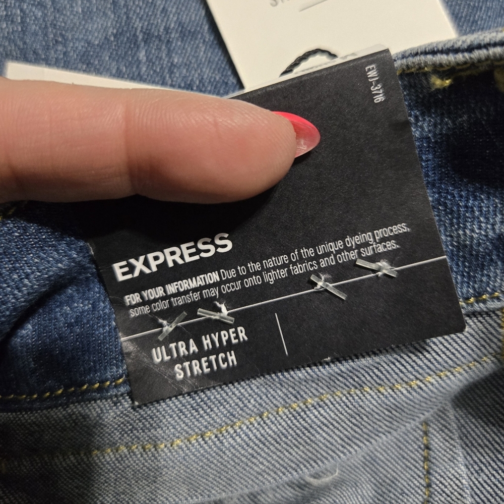 Express Jeans Modern Straight Mid Rise M Short Brand New - Picture 7 of 8